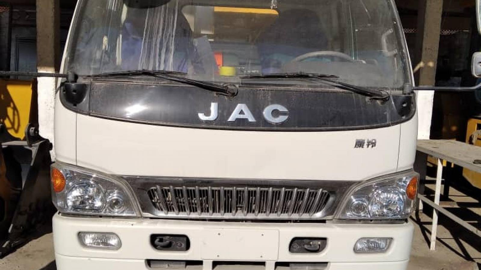 АВТОГУДРОНАТОР  JAC